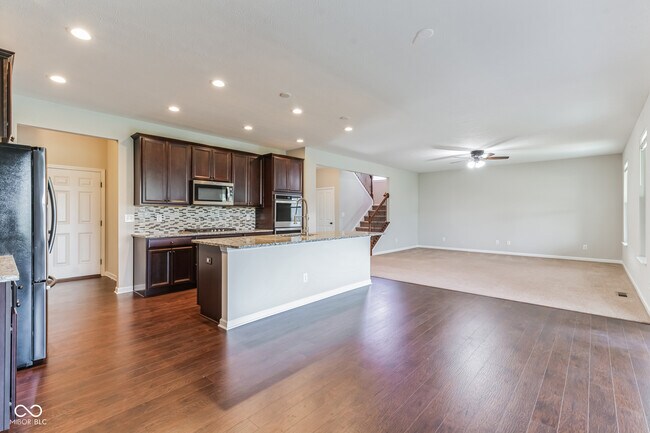 Building Photo - 18743 Abigail Cir