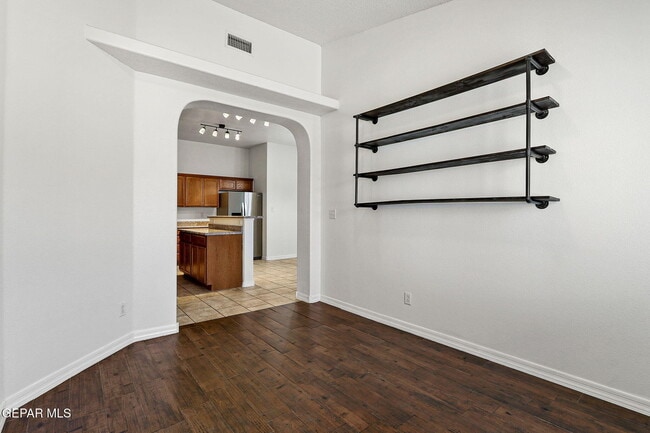 Building Photo - 3141 Fury Point Pl