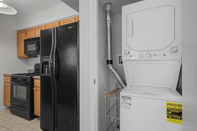 Building Photo - 261 Ruth Ct