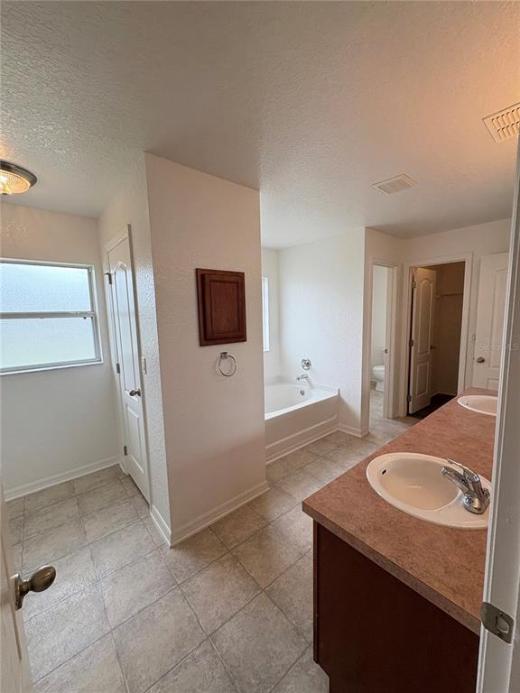 Building Photo - 9880 SW 56th Ave