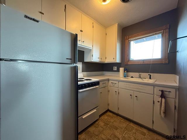 Building Photo - 15402 S 10th St