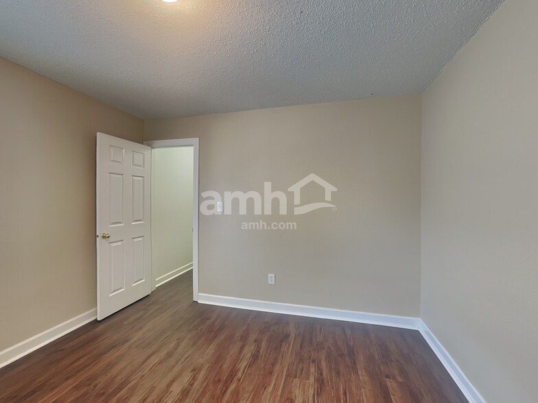 Building Photo - 11065 Cool Winds Way