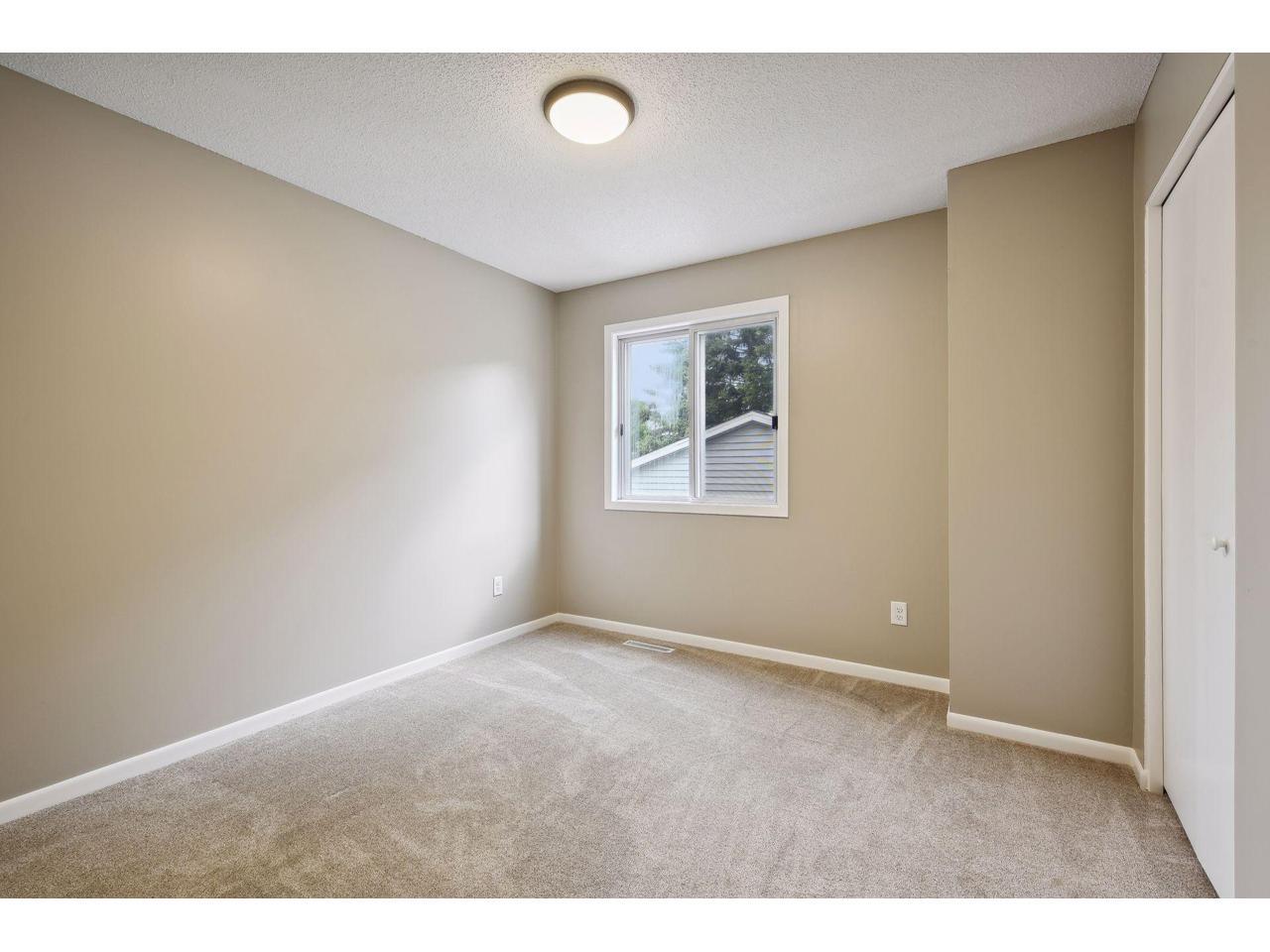 Building Photo - 9351 Polaris Ln N