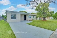 Building Photo - 4033 Castlegate Dr