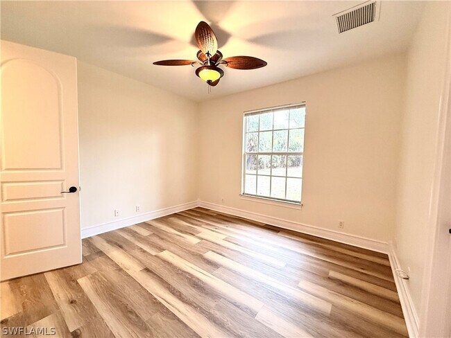 Building Photo - 4125 13th Ave SW