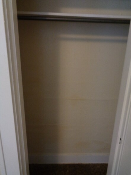 Building Photo - 2302 Rucker Ave