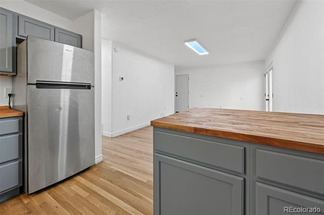 Building Photo - 309 Redwood Dr