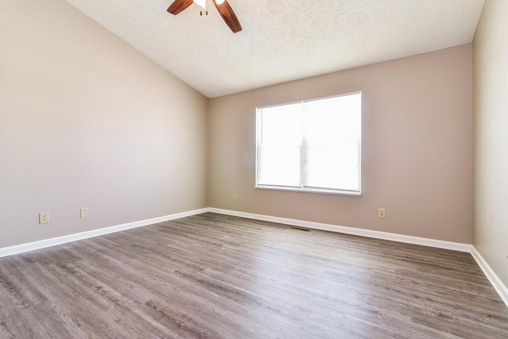 Building Photo - 8124 Painted Pony Dr