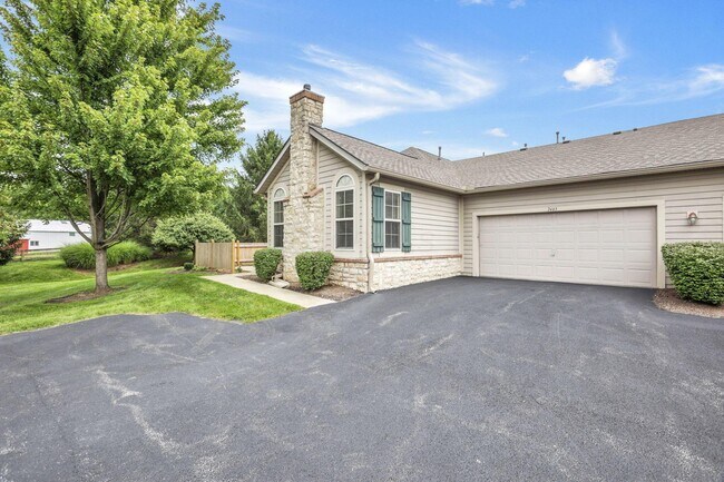 Building Photo - 7465 Red Maple Pl