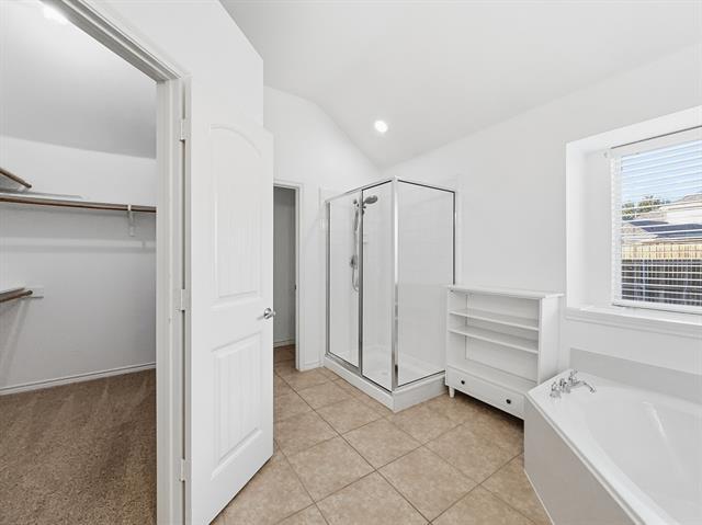 Building Photo - 11250 Luckenbach Dr