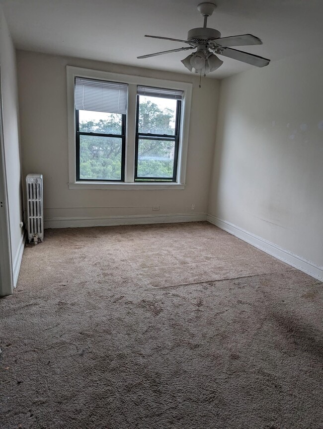 Building Photo - 4606 N. Hermitage