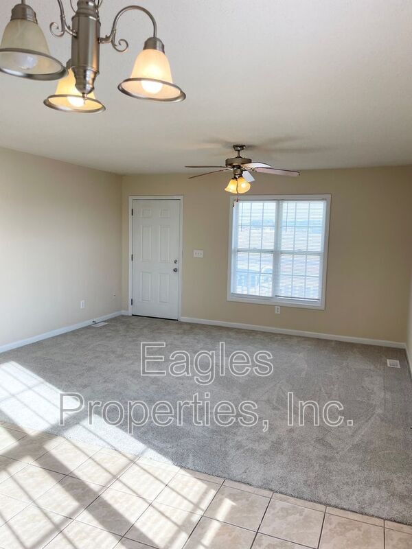 Building Photo - 1410 St John Church Rd