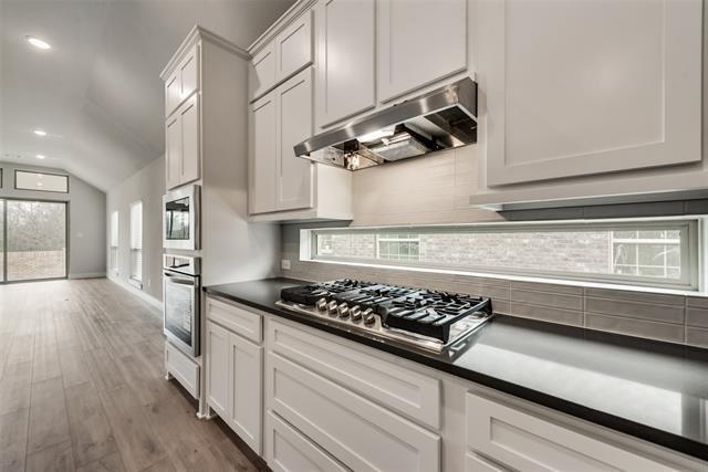 Building Photo - 921 Baybrook Ln