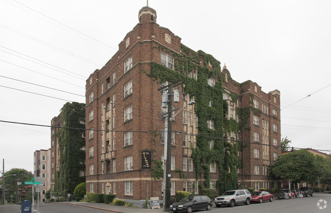 Primary Photo - The Biltmore Apartments