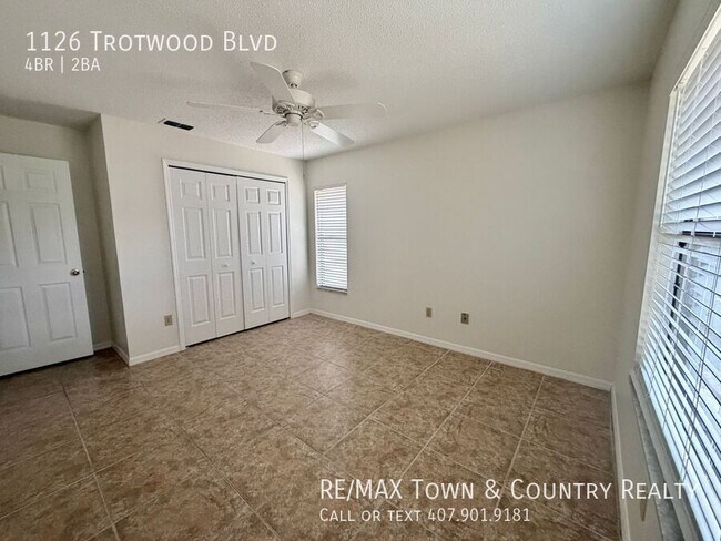 Building Photo - 1126 Trotwood Blvd