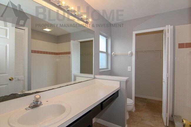 Building Photo - 2704 Tannery Ct