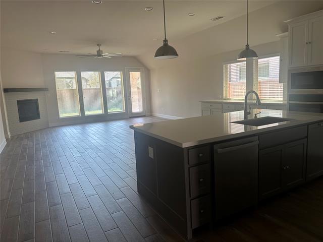Building Photo - 3020 Peartree Ln