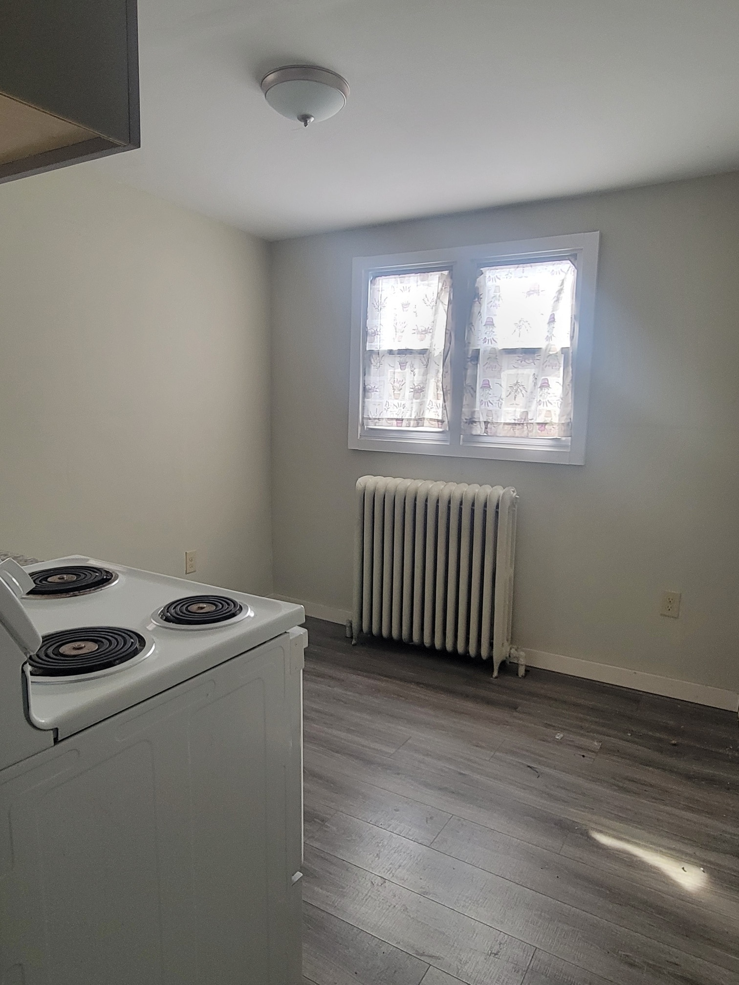 Building Photo - 920 Marion St