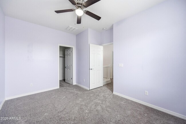 Building Photo - 668 N Sparrow Ct