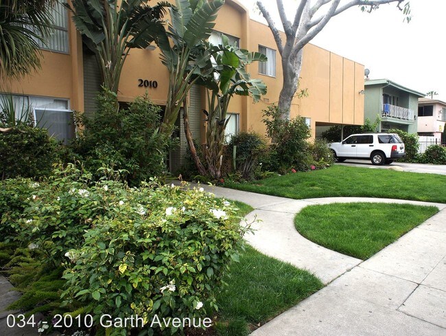 Interior Photo - 2010 S Garth Ave