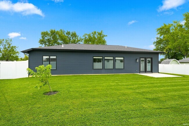 Building Photo - 10827 Kathy Dr