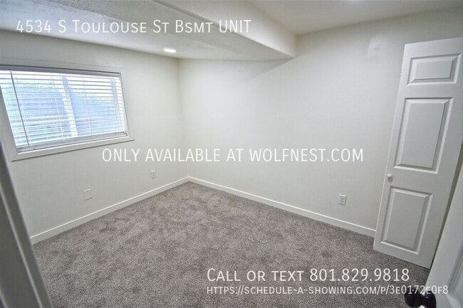 Building Photo - 4534 Toulouse St