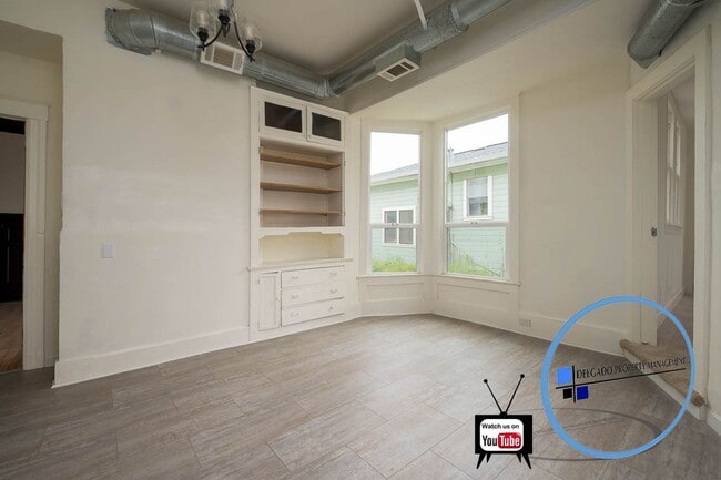 Building Photo - Recently remodeled historic home available...