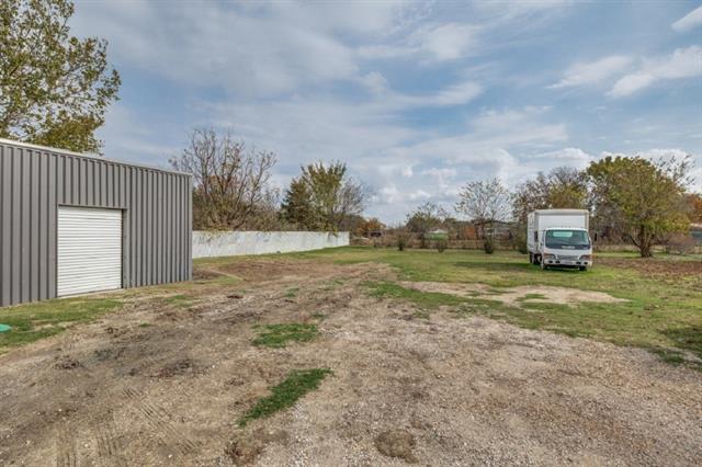 Building Photo - 3550 Whiteley Rd