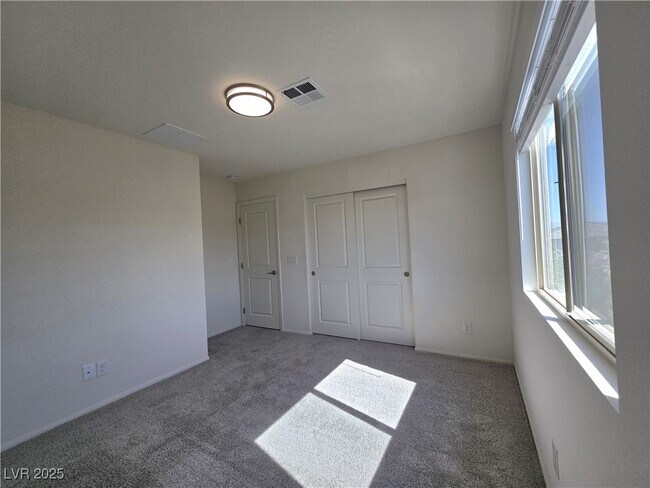 Building Photo - 5817 Bonita Rose St