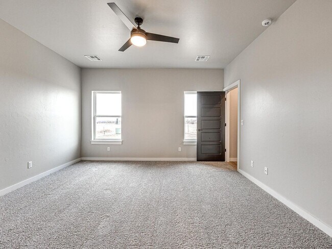Building Photo - 109 Carlow Wy