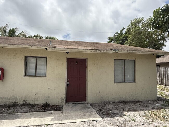 Building Photo - 3525 Avenue J