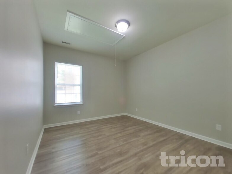 Building Photo - 909 Wild Lilac Ct