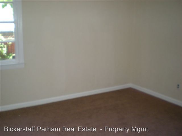 Building Photo - 2343 Manning Ave