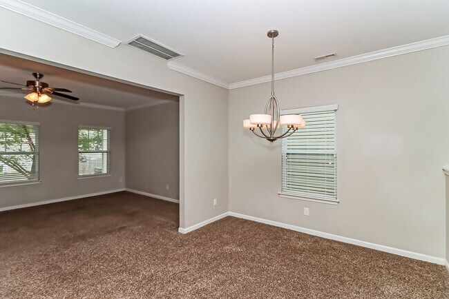 Building Photo - 11519 McDunkeld Dr