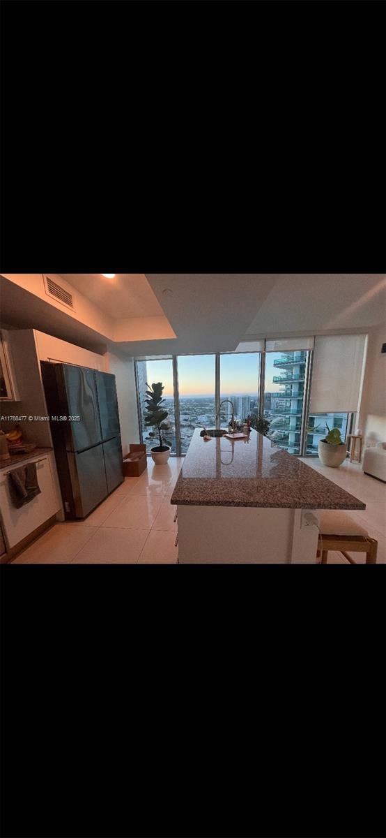 Building Photo - 888 Biscayne Blvd