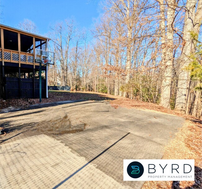 Building Photo - 3010 Robious Crossing Dr