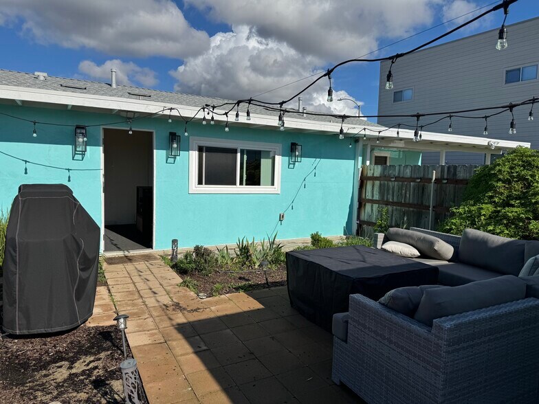 Building Photo - 3427 Clairemont Mesa Blvd