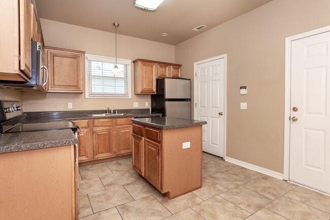 Building Photo - Clabber Creek Subdivision