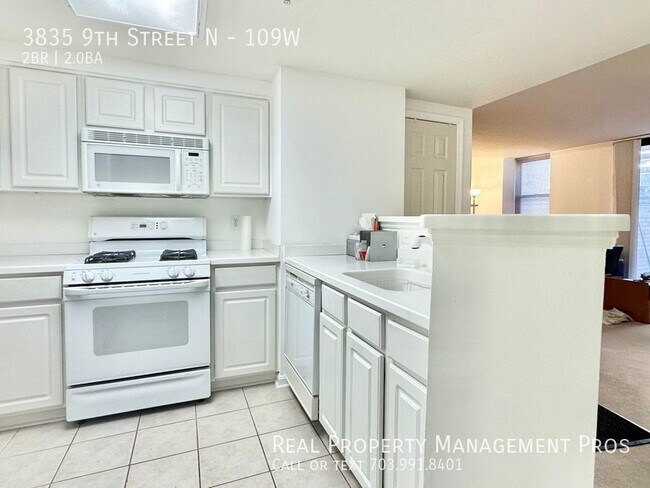 Building Photo - 3835 9th St N