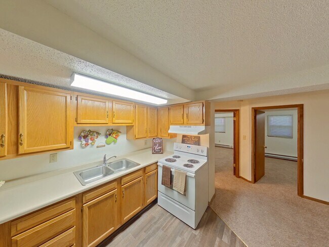 Building Photo - Faul 4-Plex