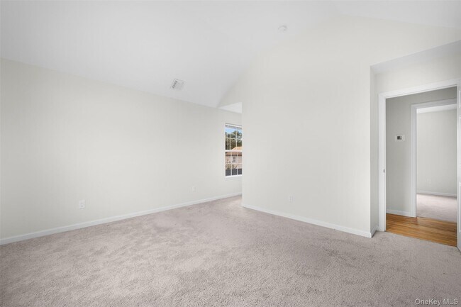 Building Photo - 730 Provost Ave