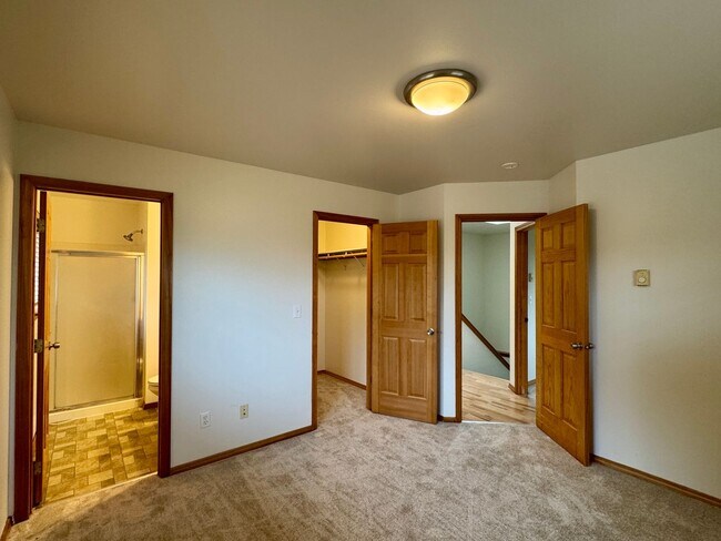 Building Photo - desirable Driftwood Keys daylight rambler....