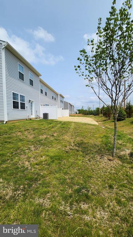 Building Photo - 15 Nelsons Wy
