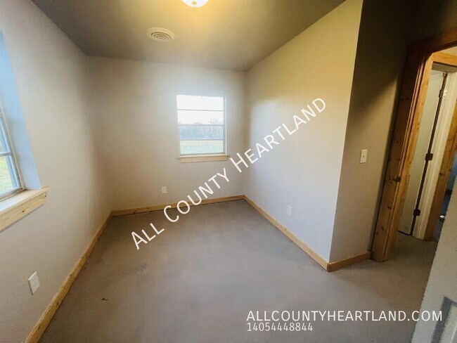 Building Photo - 12712 W Hwy-51
