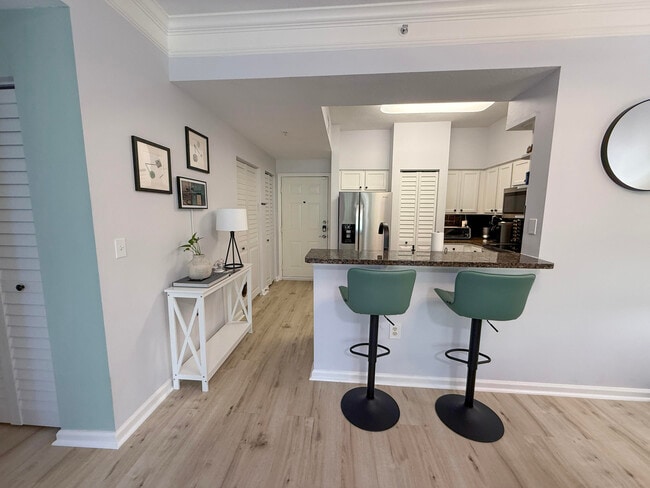 Building Photo - 275 Murcia Dr