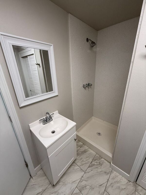 Building Photo - 1332 SW 8th Ave