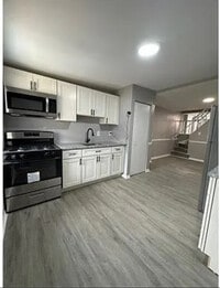 Building Photo - 1 bedroom house