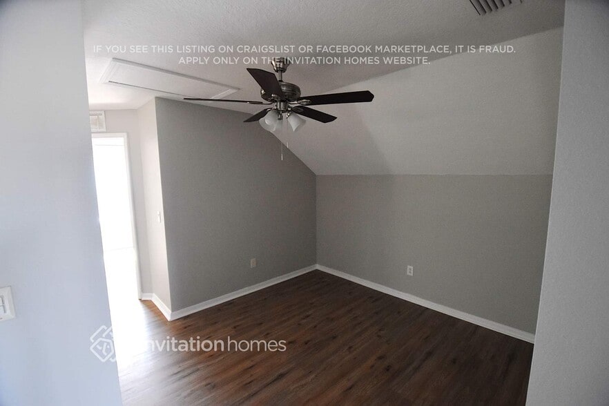 Building Photo - 6649 Cambridge Park Dr