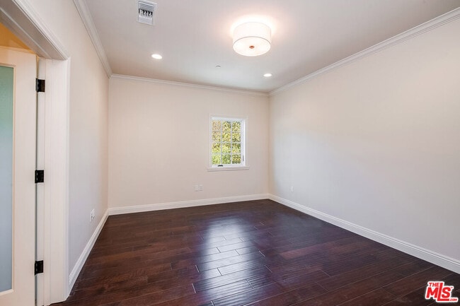 Building Photo - 17390 Tramonto Dr