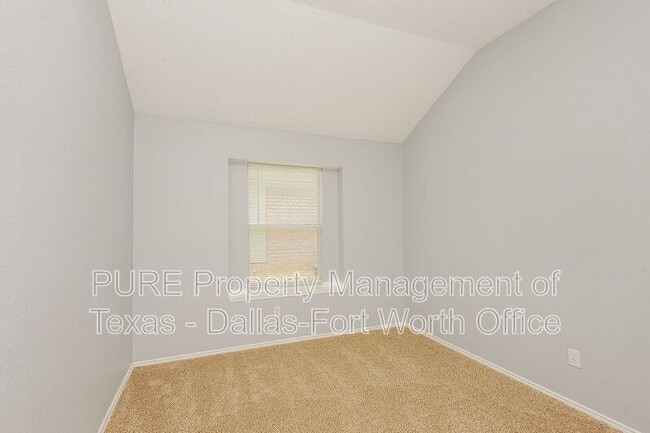 Building Photo - 6208 Bowin Dr